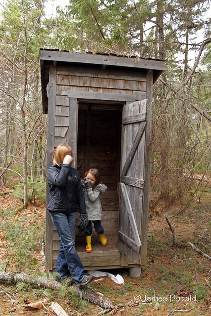 05-outhouse_zps99ae41bb.jpg