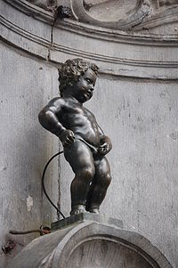 200px-Manneken_Pis_2009.jpg