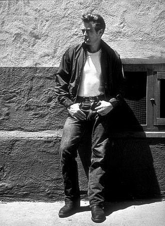 32f67291cb691ace9462baed54069dc2--james-dean-style-james-dean-photos.jpg