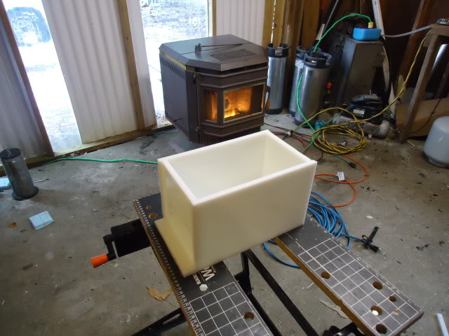 HDPEPLASTICWELDINGWATERBOX001.jpg