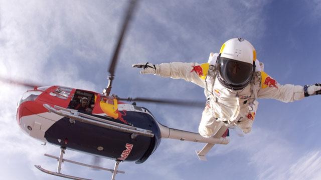 ht_felix_baumgartner_2_wm_nt_120209_wg.jpg