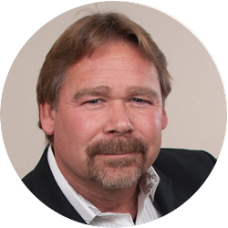 Speaker-Headshot_Robert-Varden1.jpg