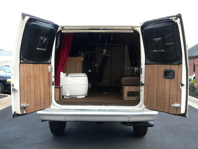 SV-Rear-Door1.jpg