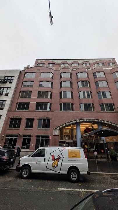 PXL_20251030_134321767.jpg PXL_20251030_134321767.jpg