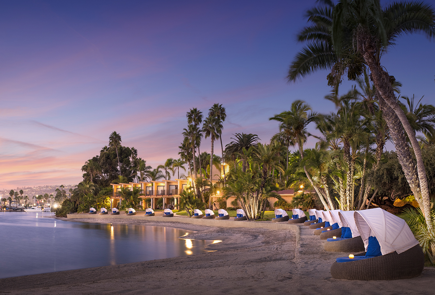 www.bahiahotel.com